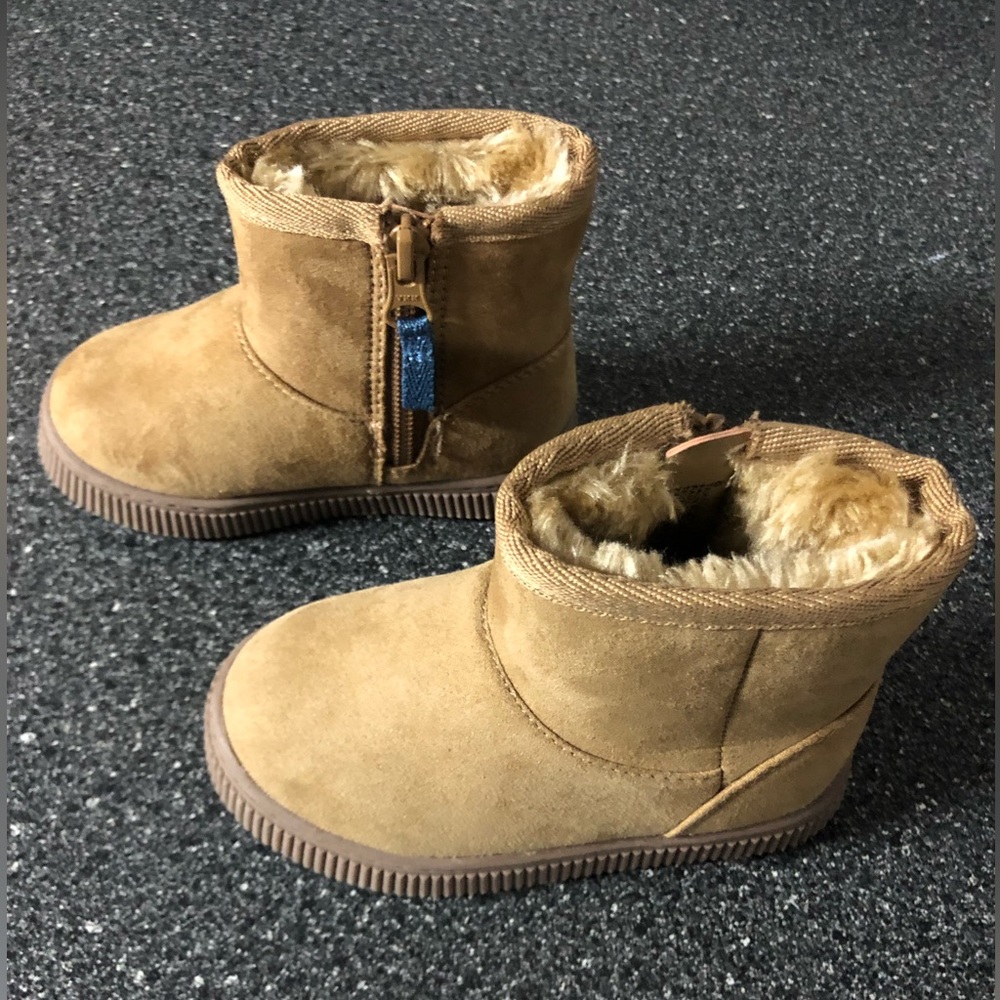Cat & Jack Fur Boots - Baby Size 6